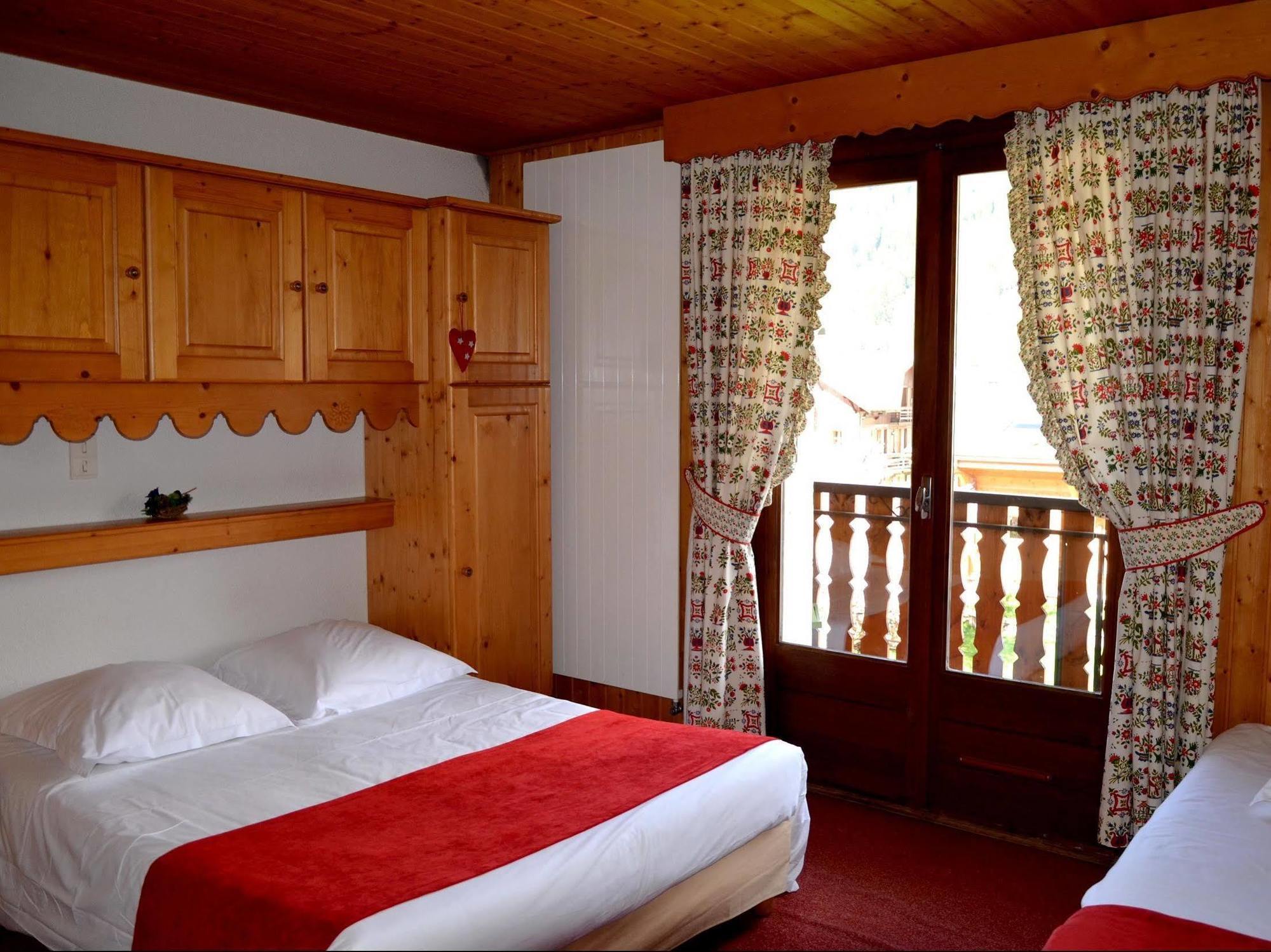 Hotel Les Bruyeres Morzine Dış mekan fotoğraf